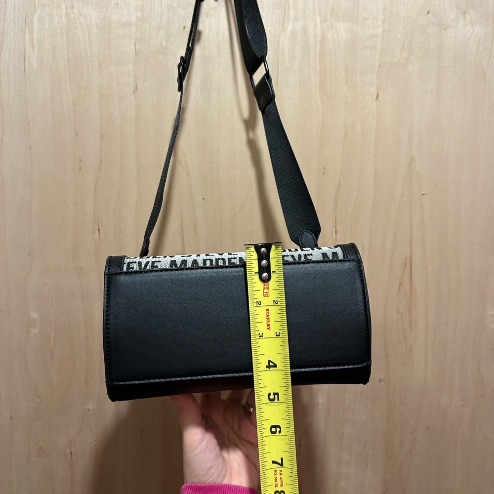 Steve Madden Black and White Women’s Messenger Bag NWT - Picture 10 of 10